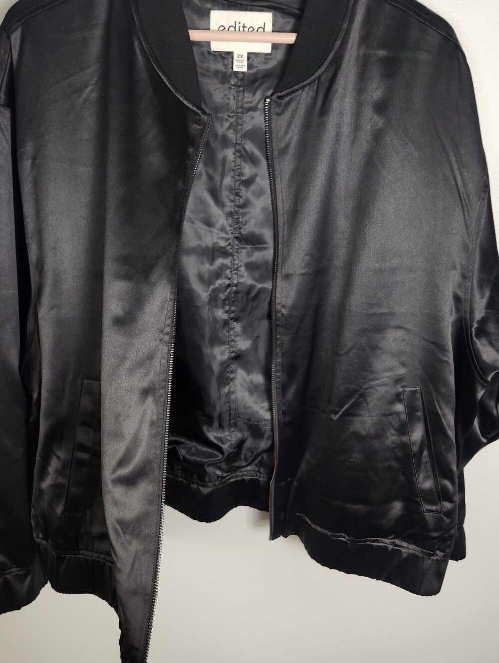 NWOT Edited By Remi Bader Women's Black Satin Bomber Jacket Size 2X #748 - Picture 6 of 12
